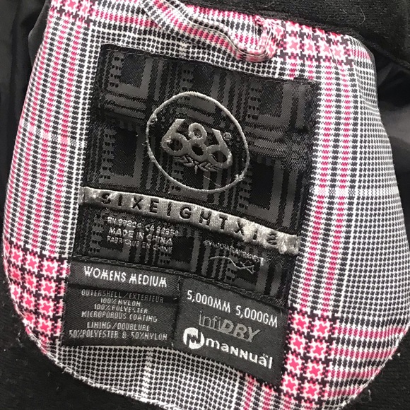 686 Women’s winter jacket &snow boarding - Picture 8 of 8